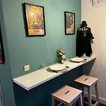 Apartment Loft Geek Avec Terrasse, Piscine & Parking - Proche Metro - Toulouse