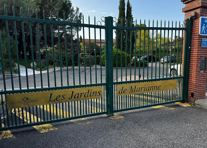 Loft Geek Avec Terrasse, Piscine & Parking - Proche Metro - Toulouse