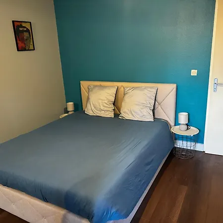 Loft Geek Avec Terrasse, Piscine & Parking - Proche Metro - Lejlighed
