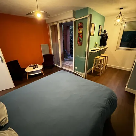 Loft Geek Avec Terrasse, Piscine & Parking - Proche Metro - * Tuluza